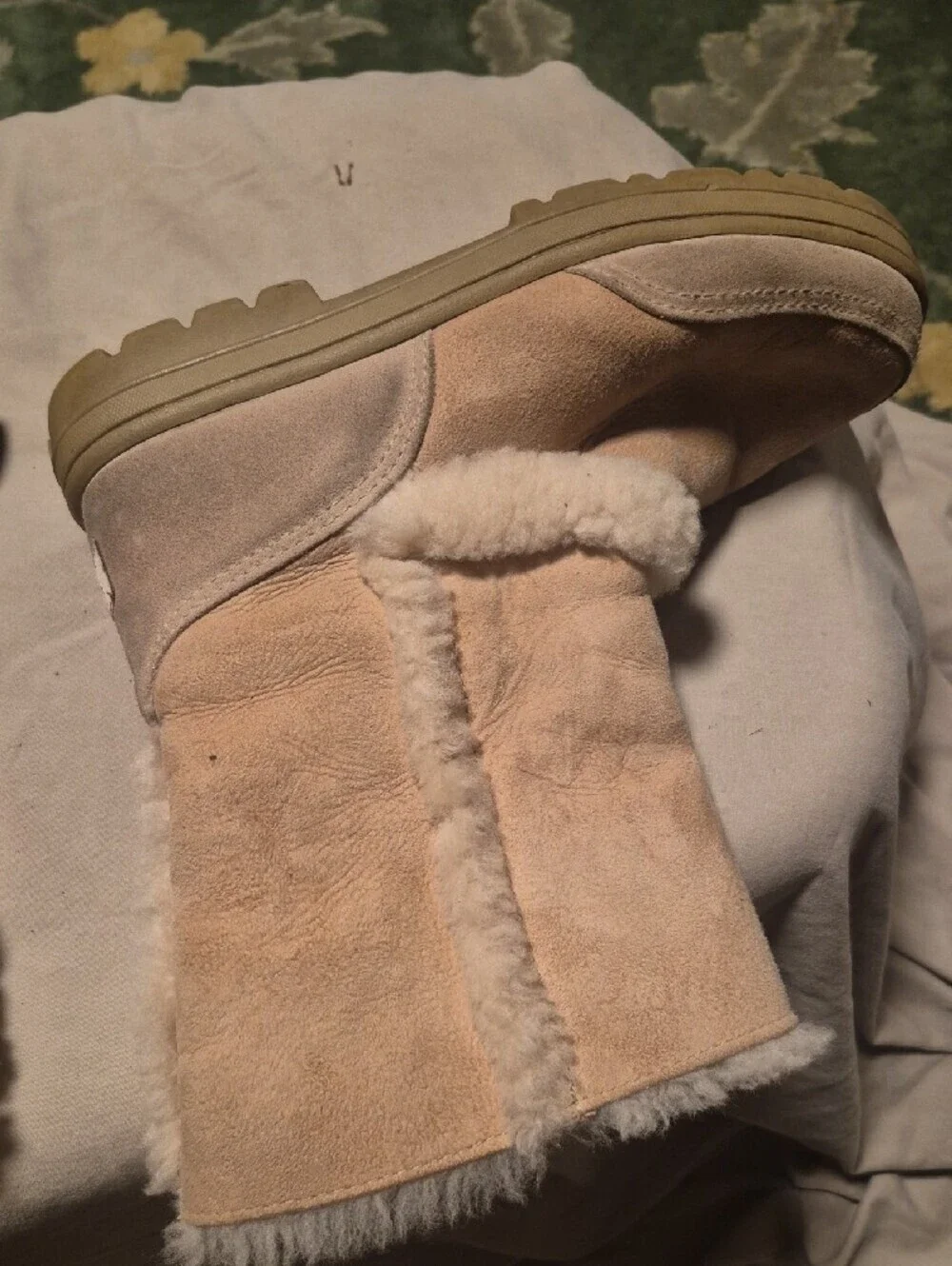 UGG everyday soft